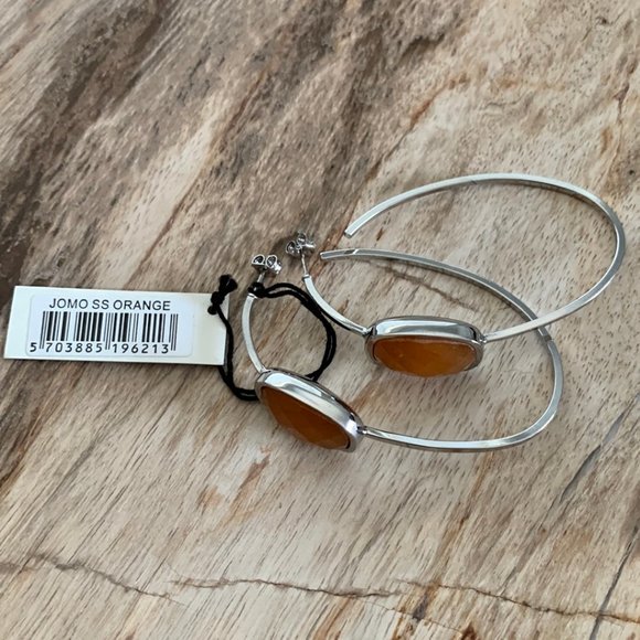 Dyrberg/Kern Jomo oval hoop earrings with Orange Jade - Picture 4 of 5